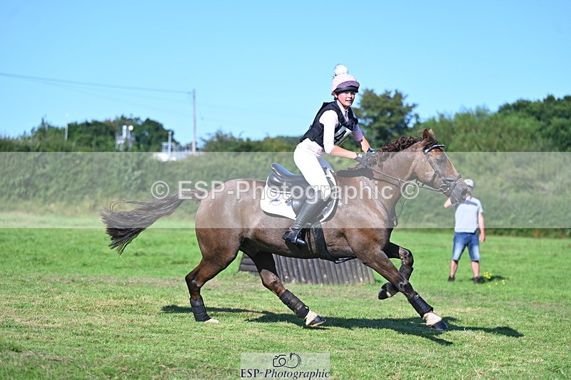 240811A-170707-07116 - 409-