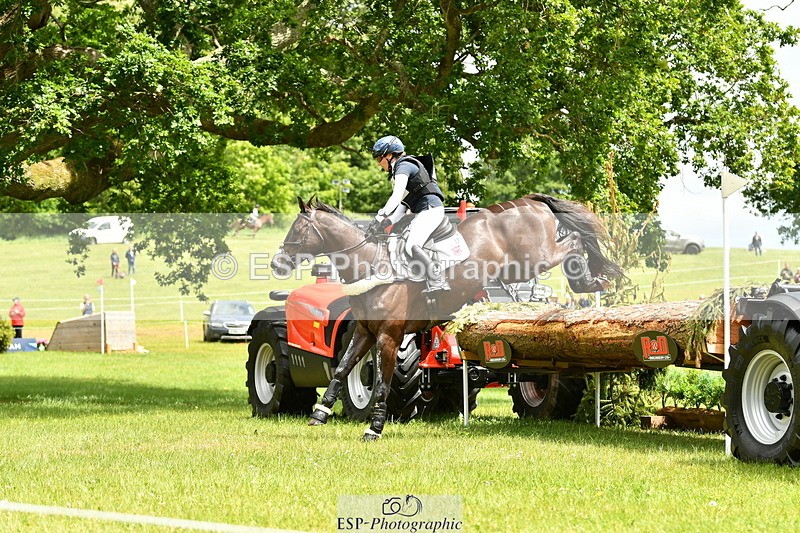 250525A-125610-16732 - D-417-Laura.Collett-DACAPO