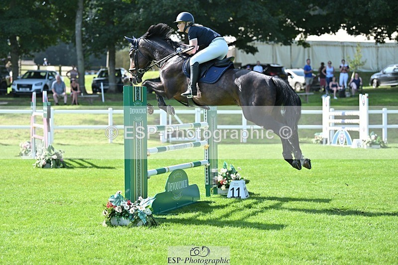 230909-114709-05289 - Cls 11 Snr Foxhunter & 1.20m Open