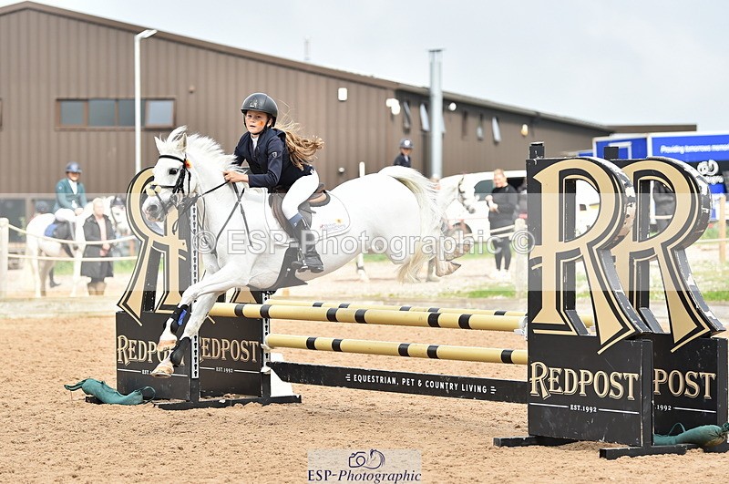 230902A-114846-00853 - Cls 2B Pony Small 80cm