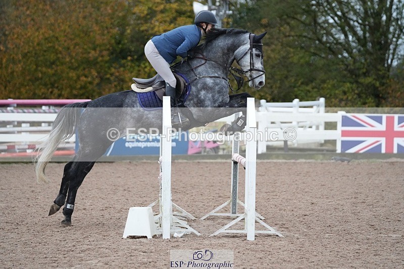 251109-083907-03049 - Cls 15 British Novice and 90cm Open