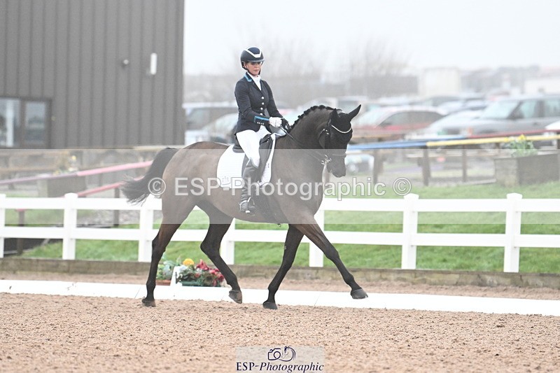 240217A-095016-00633 - 218-Jessica.Davies-Nemo.II