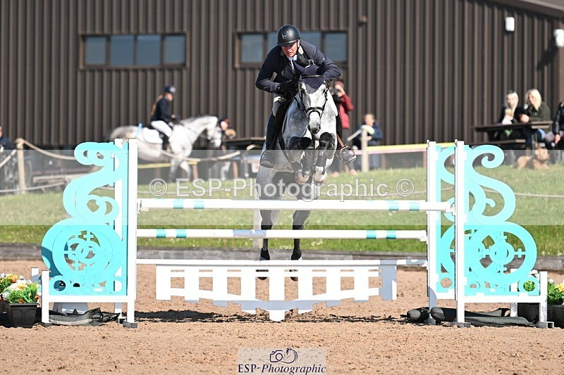 250509-094524-04836 - Cls 13 Snr Foxhunter