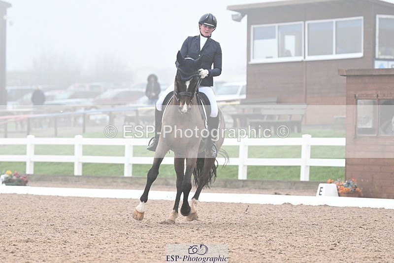 240217A-101056-00738 - 157-charlotte.smithwhite-Luciano