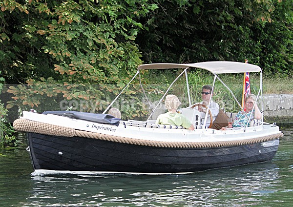 100703 IMPERATRICE IMG_1440 - HENLEY ROYAL REGATTA 2010