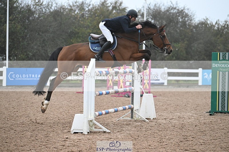 241102A-153835-06144 - SAT Cls 17 National 1.30 & 1.40m