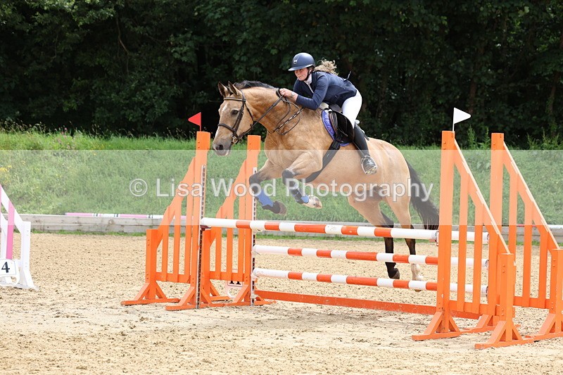 3E7A6301 - Class 4: Senior British Novice/90cm open