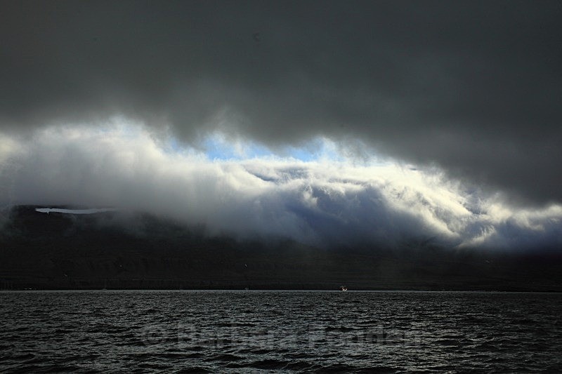 Adventfjord 4672 - Colours of Svalbard
