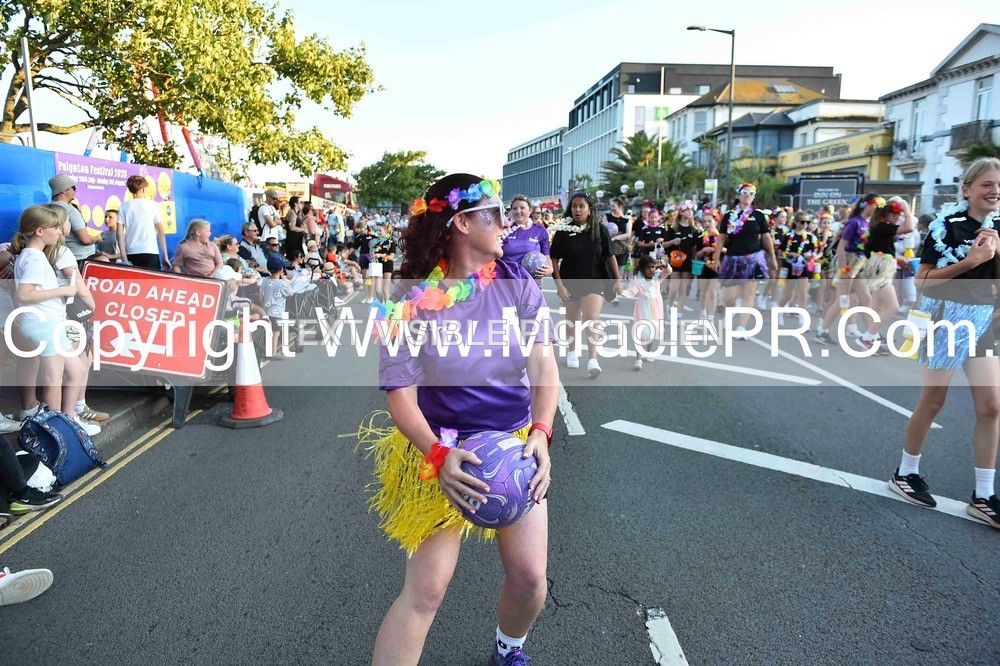 SH4_3908 - Carnival Procession.