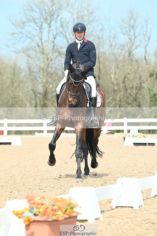250403-120907-02247 - 048-Angus.Corrie-Deane-Maigret.VD.Watermolen
