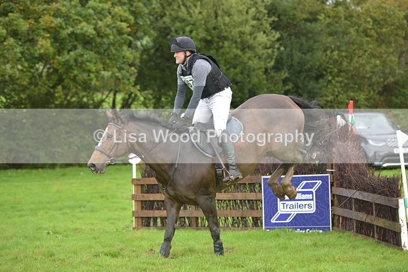 RAY_0528 - Class 4: 80cm: Double of Brushes