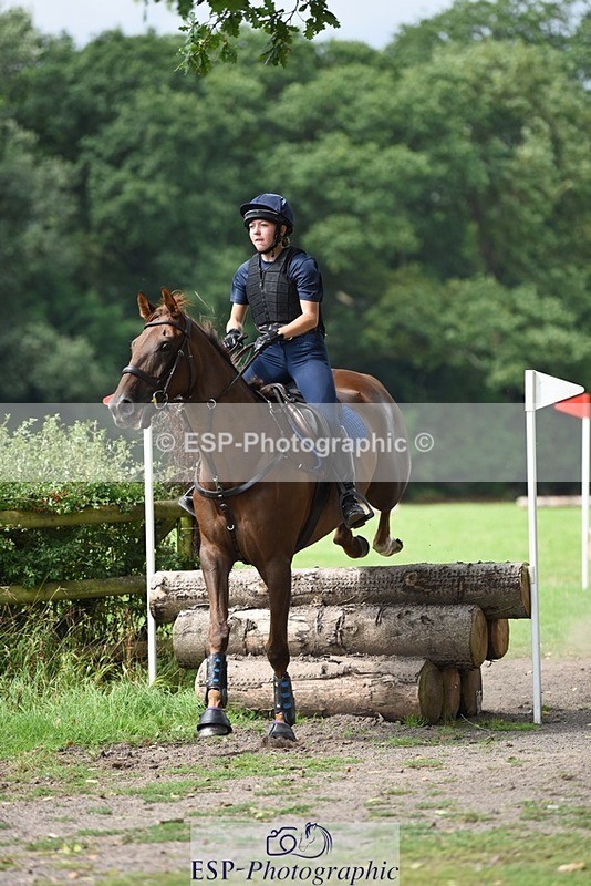 230817-135124-02082 - Kay's 1st Group - XC