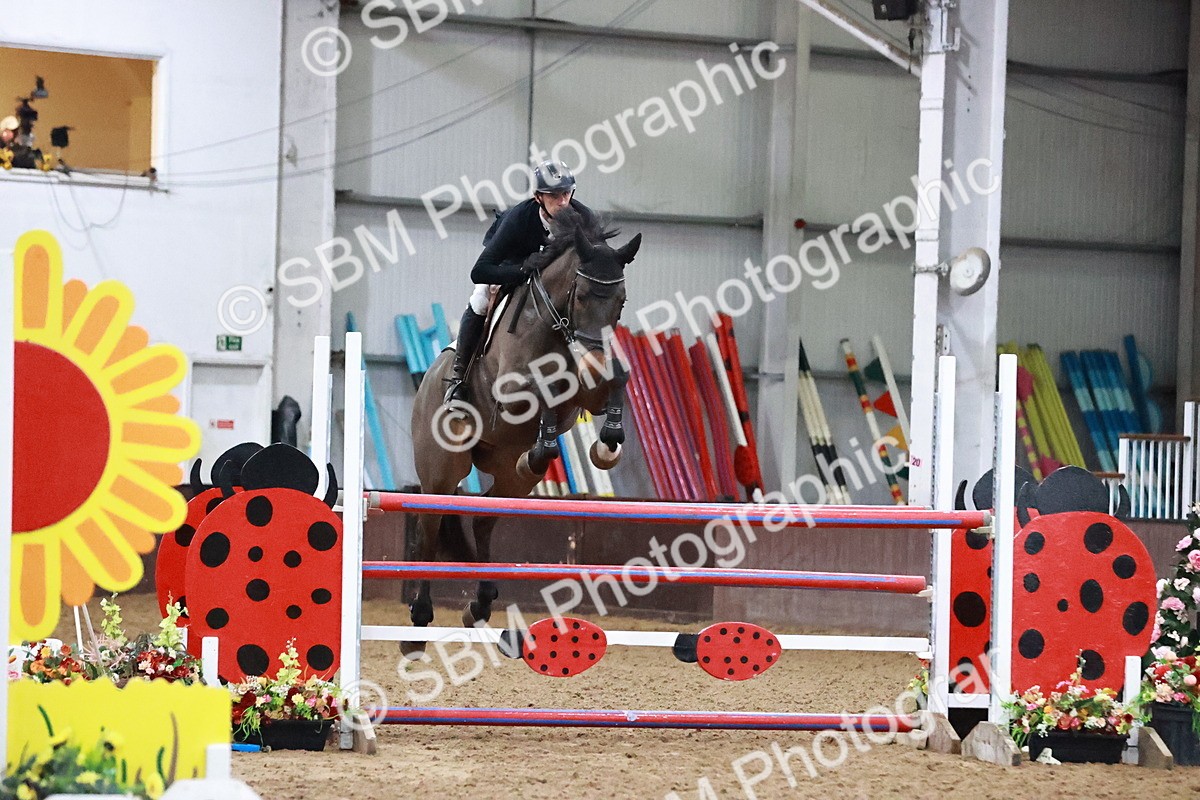 SBM_001605 - Class 5 - Senior Foxhunter 1.20m