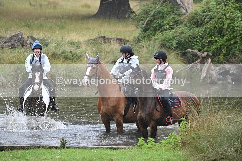 WJ7_8852 - Time at Water 11:53 to 12:23