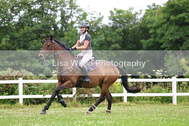 3E7A3773 - Class 6: Hawkins Motors Senior 1.00m Derby