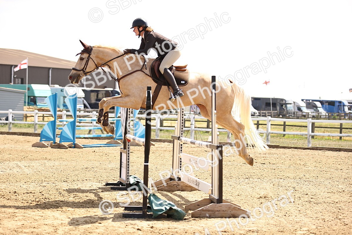 SBM_006718 - Class 12 - Amateur Championship Qualifier 1.05m