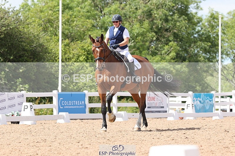 240622A-153151-14270 - Cls 33 BD Medium 73