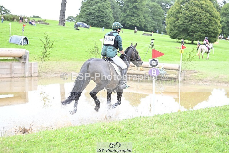 240803-114730-03763 - 104-Ollie_Martin-MIH_HUNTERS_BEAR