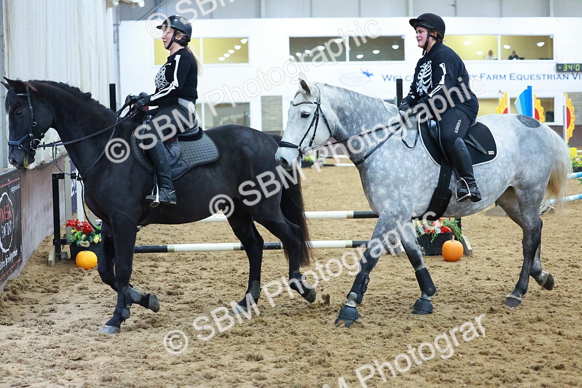 SBM_003323 - Class 4 - Pairs