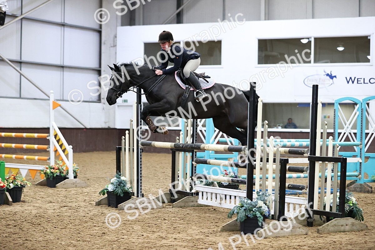 SBM_001838 - Class 4 - Senior Newcomers - 1.10m Open