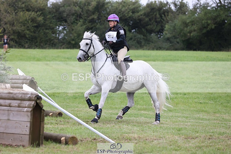 240831A-152607-04657 - 212-Kay.Webb-KILCAVAN.CLOVER