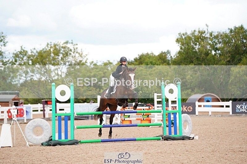 250921-143136-04052 - Cls 27+28 Club and Schools 1m