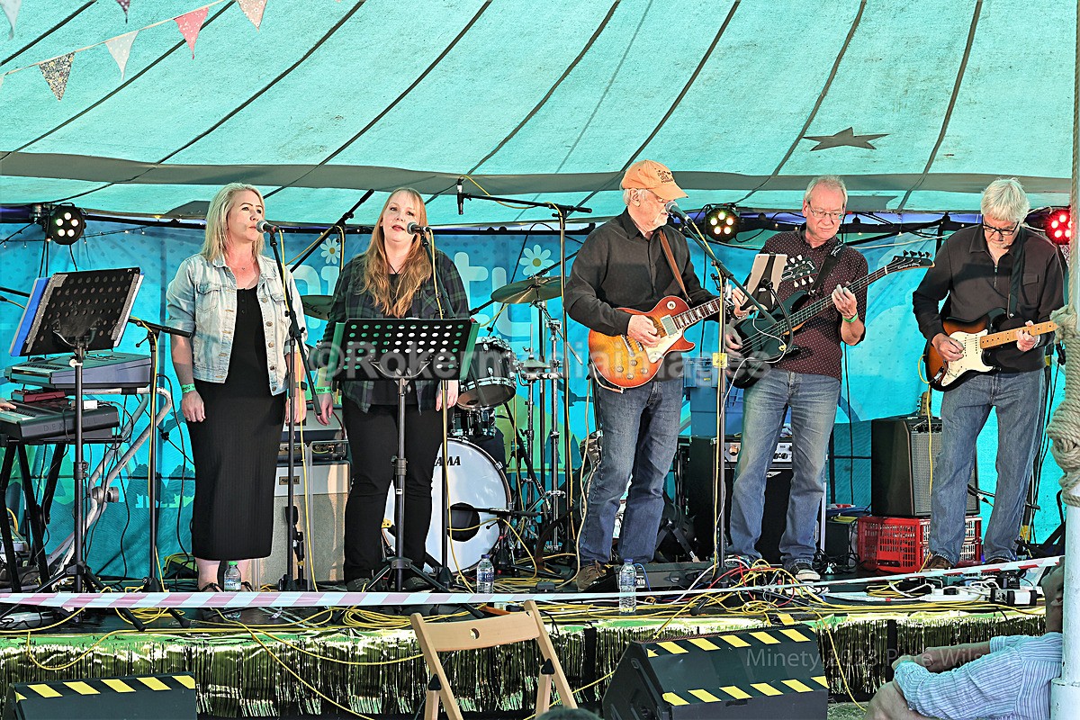 MMF SUN-108 - Minety Music festival 2023