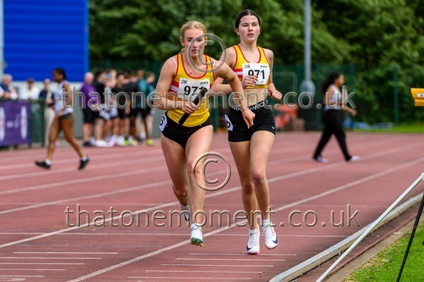 Relays26-923322 - Female Set Four