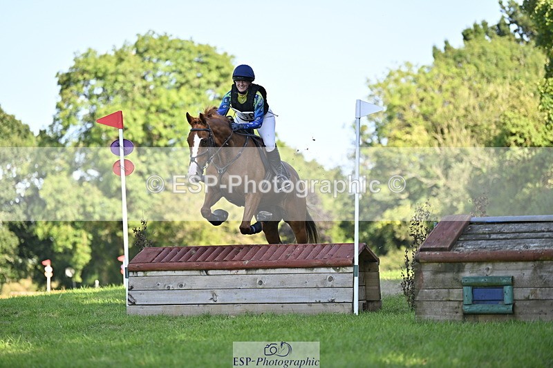 240811A-171905-06838 - 458-