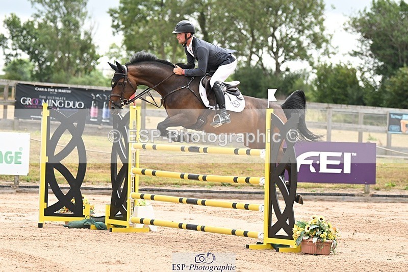 250717-121852-04900 - Cls 17, 1 Star Gold Tour