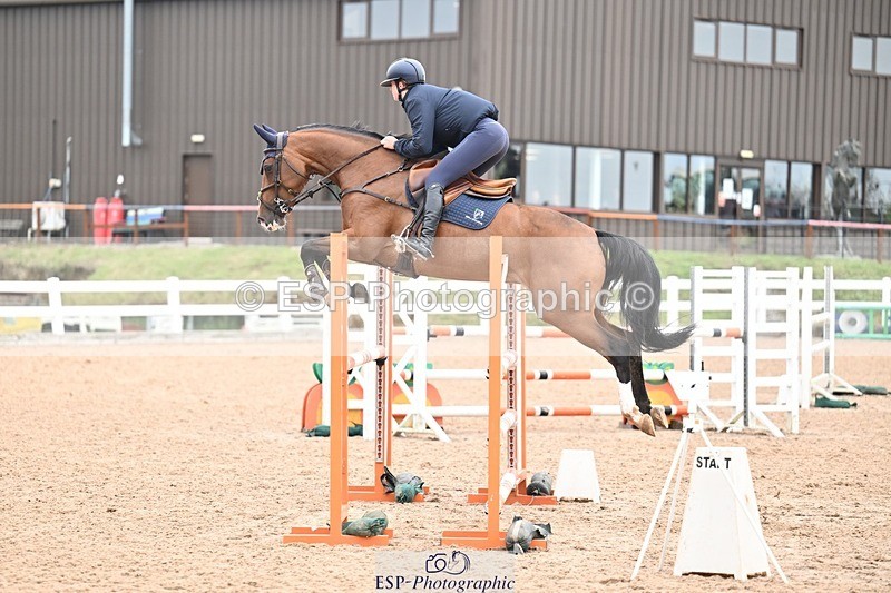 250917-124530-00527 - Cls 3 Snr 1.05m Open