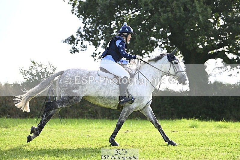 240831A-105049-00460 - 102-Kate.Darby-CLOROGUE.FLIGHT