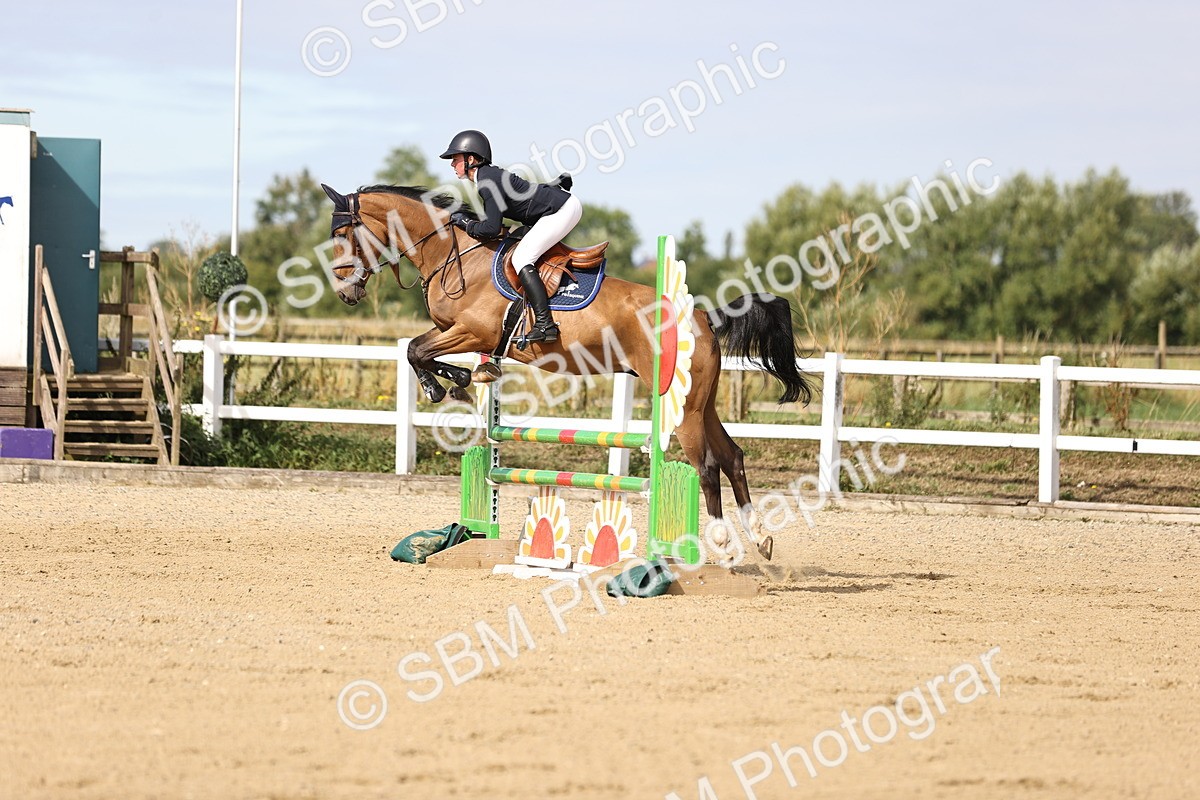 SBM_007401 - Class 7 - Senior British Novice - 90cm Open