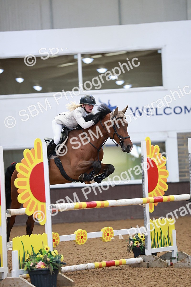 SBM_003820 - Class 11 - Senior Newcomers - 1.10m