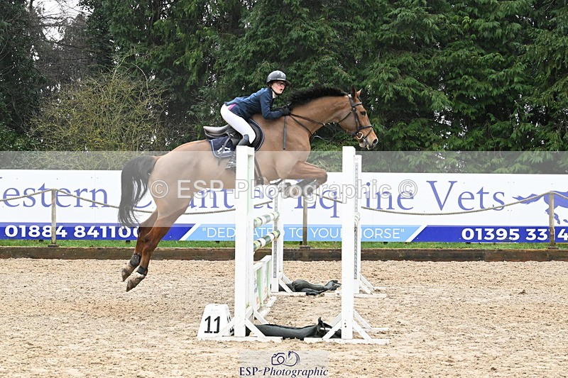 250215A-134112-01131 - Cls 4 Newcomers and 1.10m Open