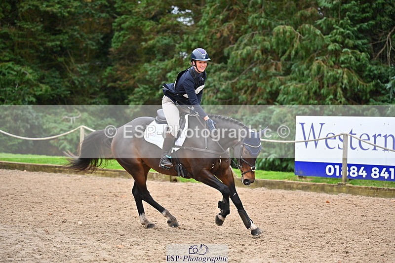 251026A-164442-26885 - G-562-Phoebe.Lagor