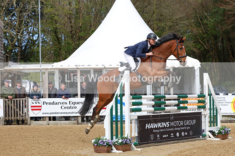 3E7A2357 - Class 9: Senior 1.30m open