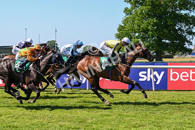 170525-Race 4-Hallelujah U-8329 - Race 4