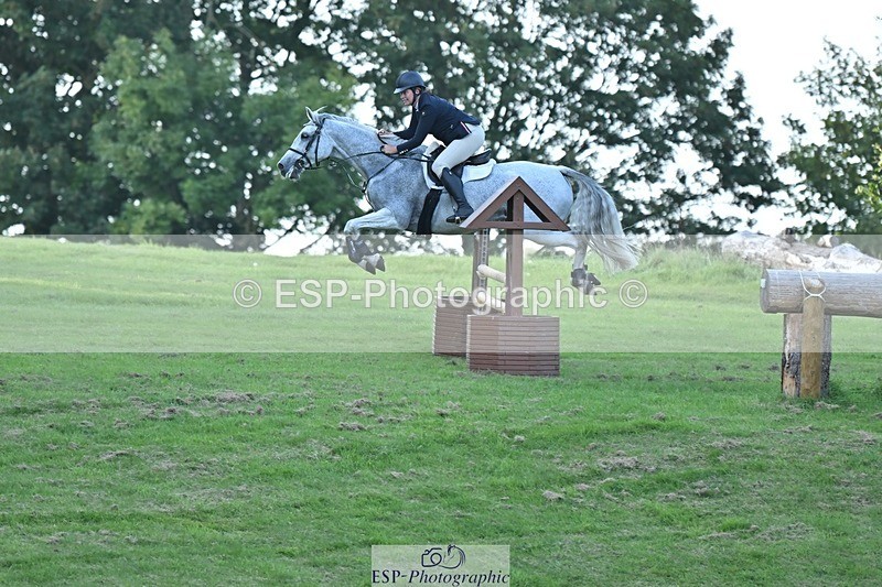 230909-180859-07968 - Cls 14 Snr 1m Derby