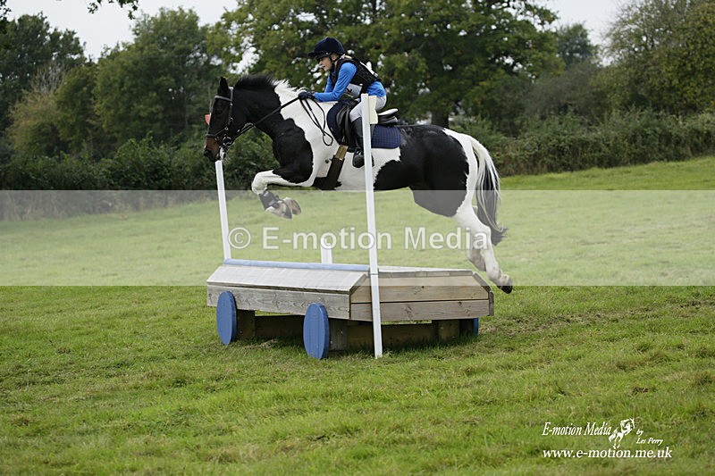  WWHT 171021 2172 - Novice Pairs (0.80m)  17/10/21