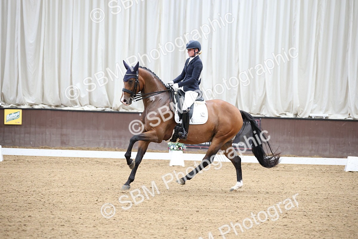 SBM_003893 - Class 8 - Advanced Medium 6 Silver