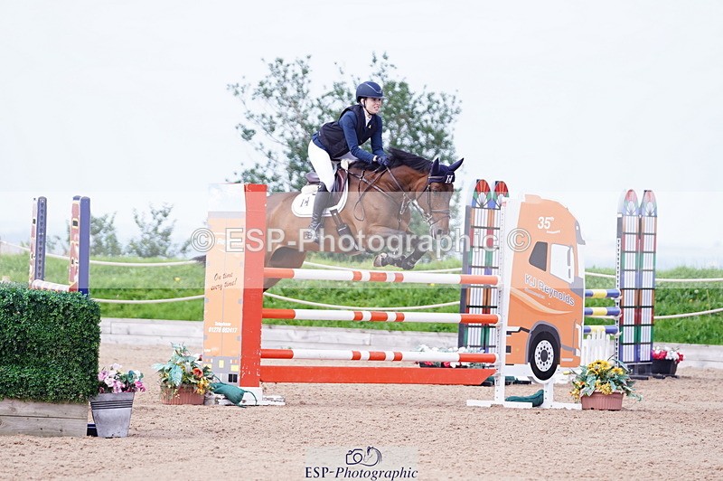 240803A-101558-07159 - Cls 29 Snr Foxhunter