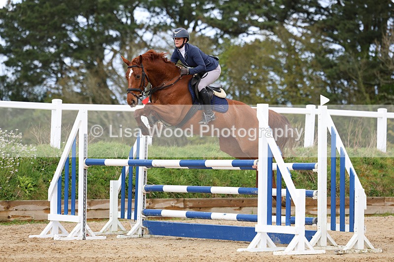 3E7A1787 - Class 7: Senior Newcomers/1.10m open