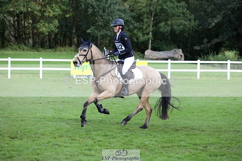 231022-141043-28094 - 442-BICTON.INCREDIBLY.DUN-millie.jo.challinor-TrotUp+SJ