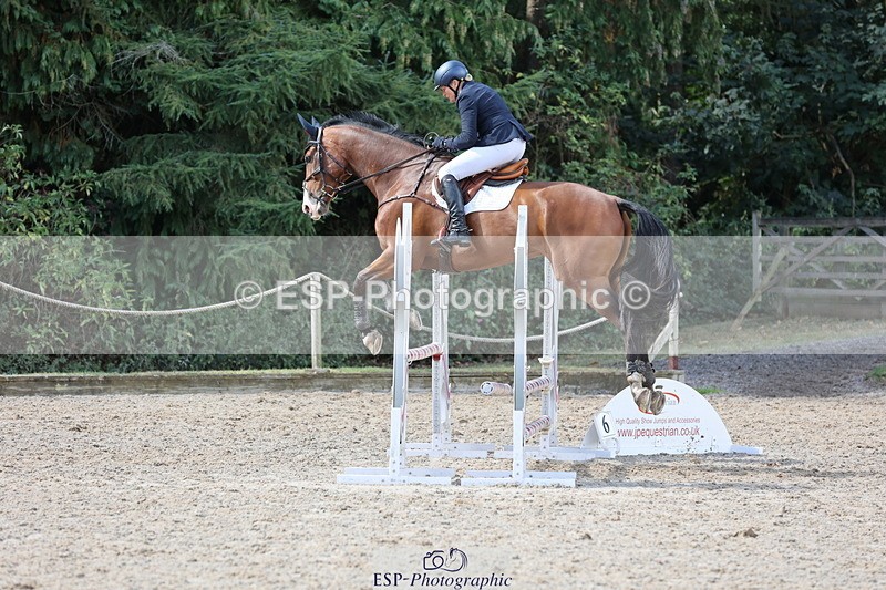 250829A-111629-01325 - Cls 7 British Novice and 90cm