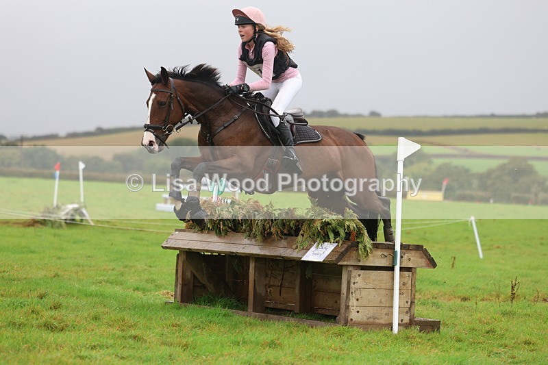 3E7A1792 - Class 4: 80cm: Box