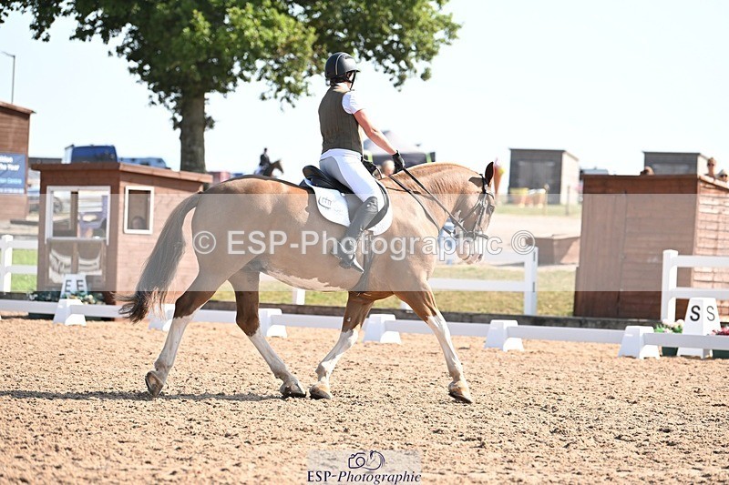 250816-101639-03332 - 048-Kirsty.ClackworthyStitch