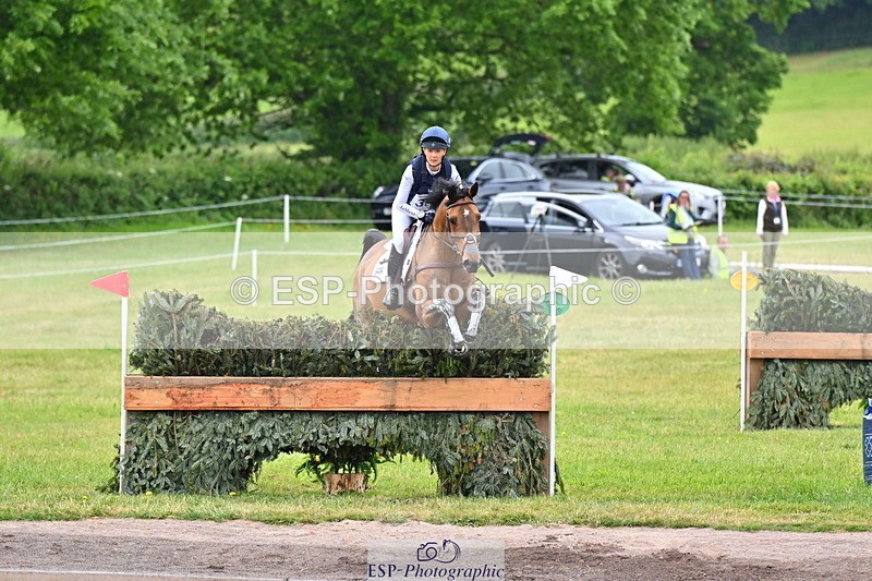 250524A-112601-09525 - B-364-Yasmin.Ingham-KINDA.CORVETTE