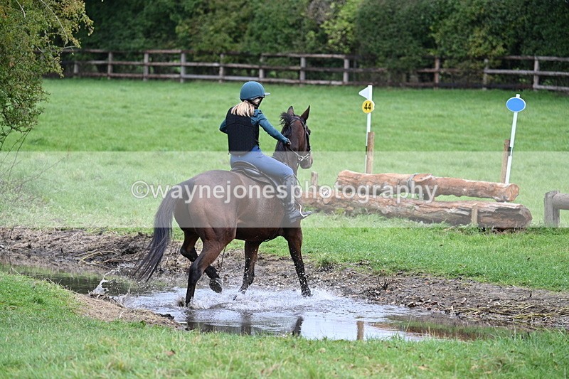 WJ7_9563 - Time at Photographer 10:58 to 11:23