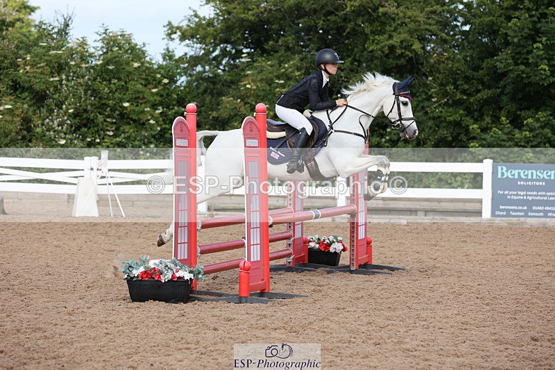 240629A-085545-02770 - Cls 16 British Novice and 80cm Open